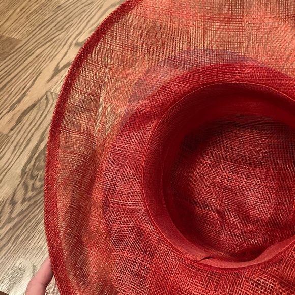 Bundle of 7 red hats all in perfect condition! - Picture 13 of 14